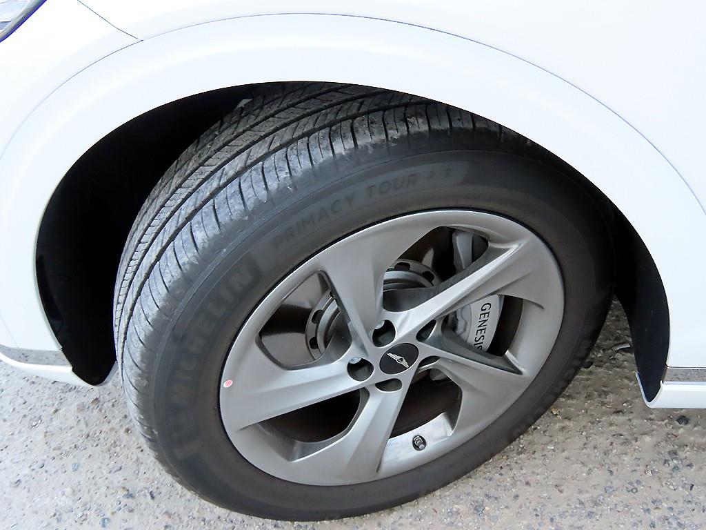 제네시스 신형 GV70 2.5T 2WD 기본형 - 이미지 20