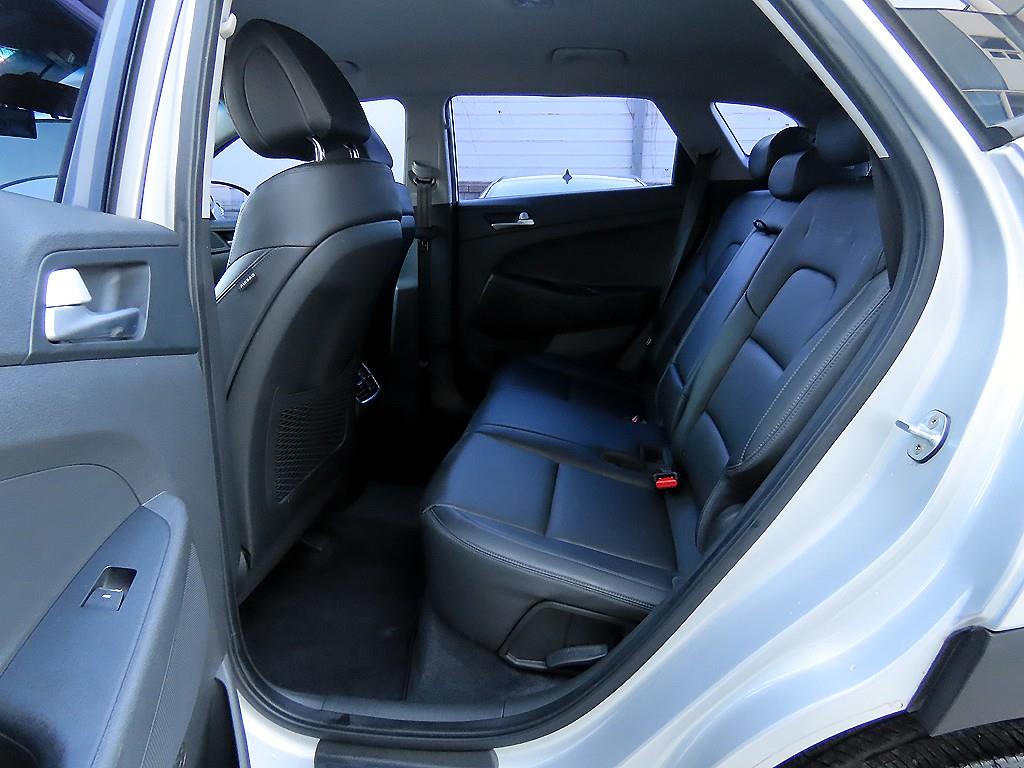 현대 올 뉴투싼 디젤 R2.0 4WD 모던 - 이미지 17