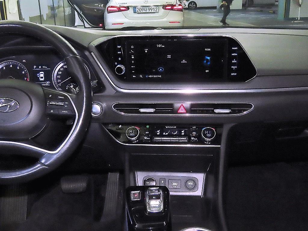 현대 쏘나타(DN8) G2.0 프리미엄 패밀리 - 이미지 4