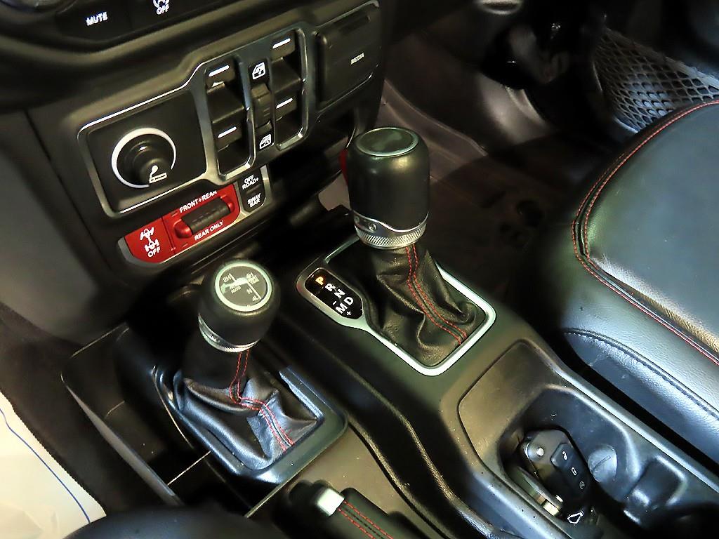 지프 랭글러(JL) 2.0 루비콘 4DR - 이미지 5