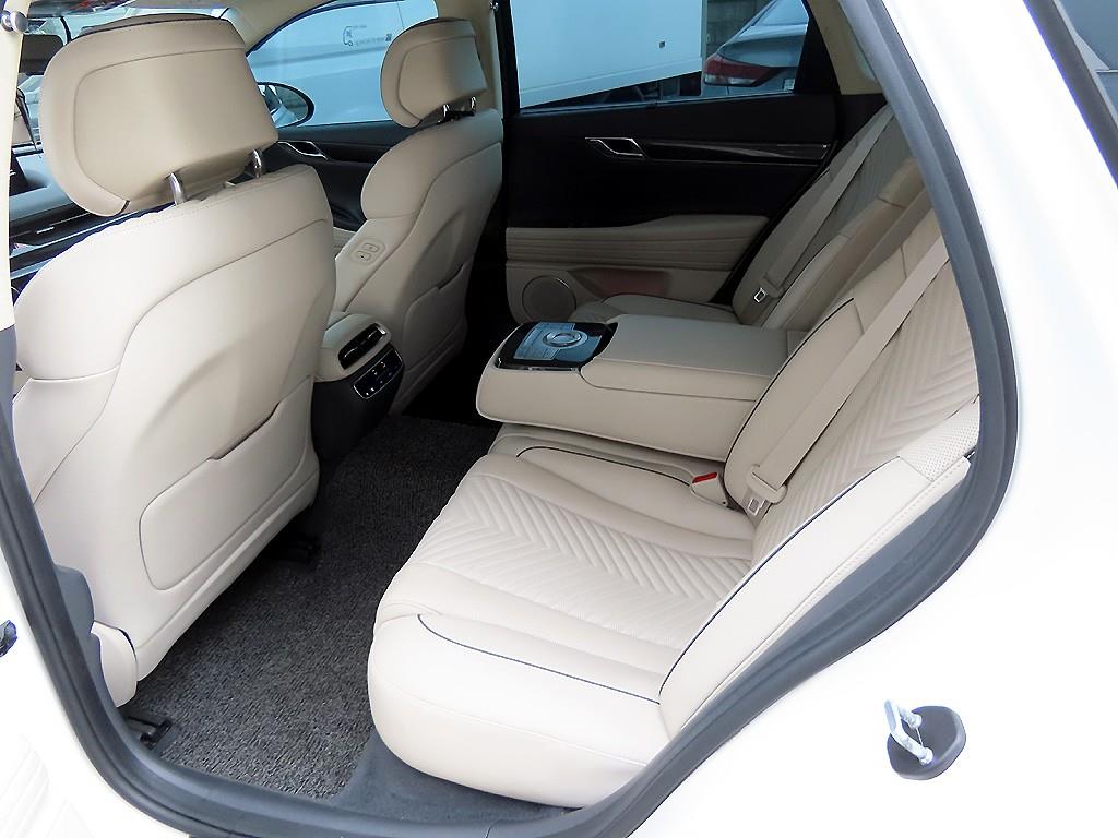 제네시스 더 올뉴G80 가솔린 2.5 2WD 스포츠팩 - 이미지 14