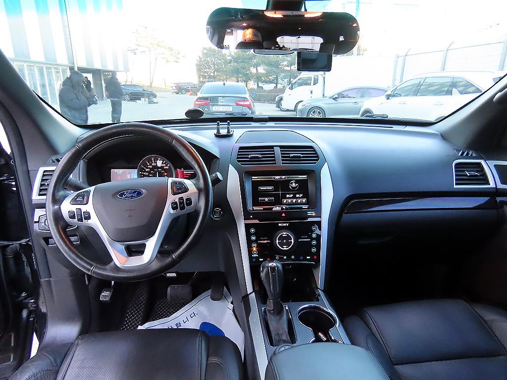 포드 익스플로러(5세대) 3.5 V6 4WD 리미티드 - 이미지 3