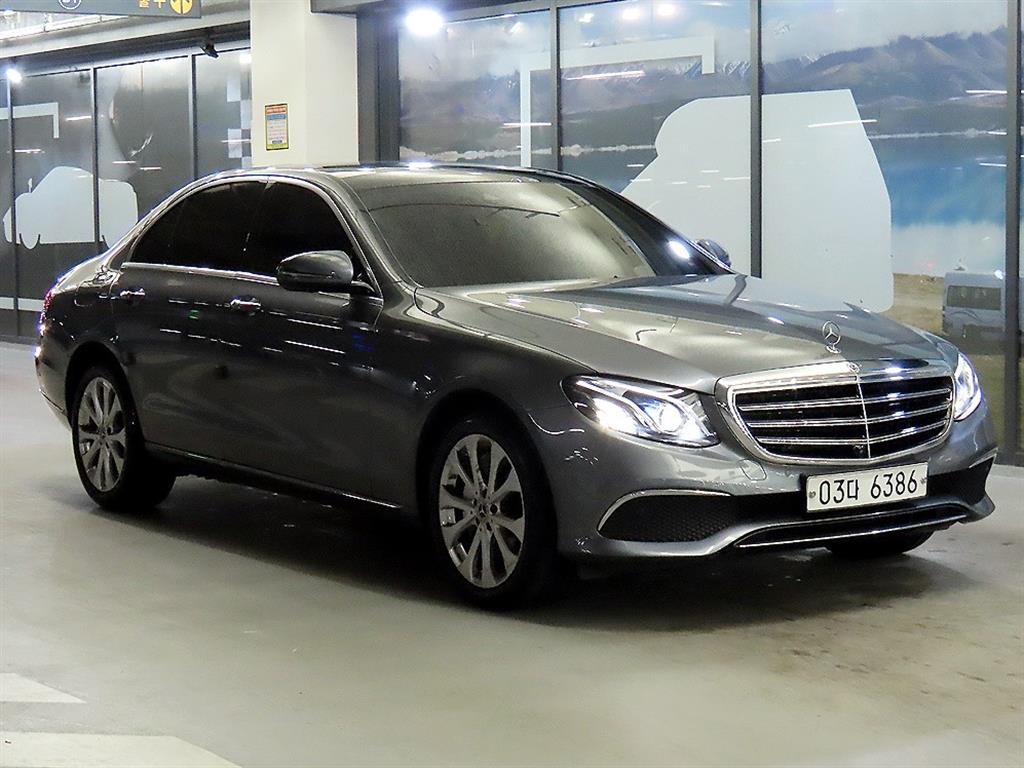 벤츠 E클래스(5세대) E300 4매틱 익스클루시브 - 이미지 13