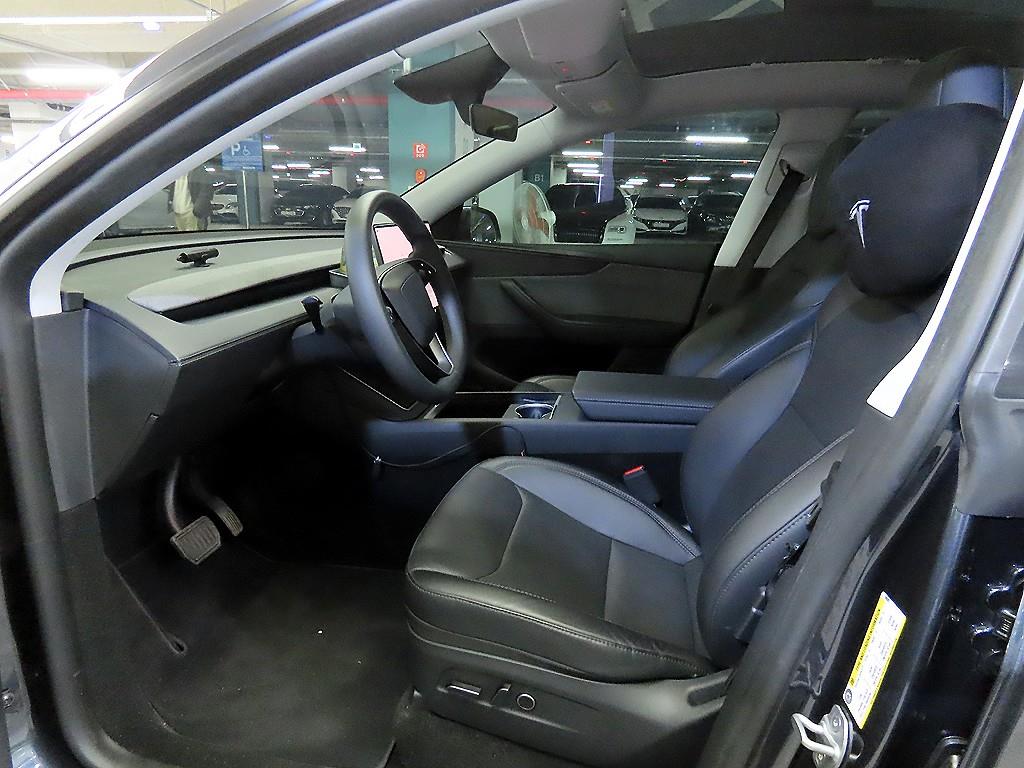 테슬라 모델 Y RWD - 이미지 20