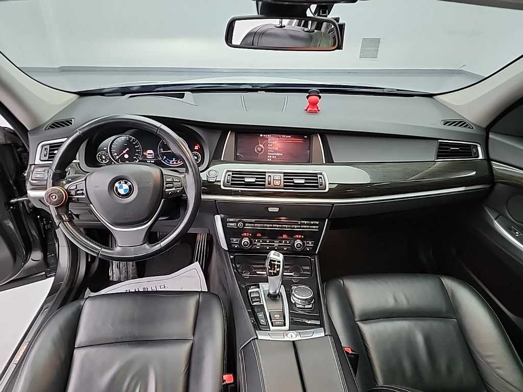 BMW 그란투리스모(GT) 5시리즈 GT 20d ED 에디션 럭셔리 - 이미지 9