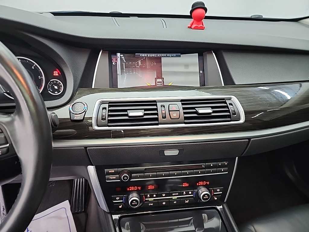 BMW 그란투리스모(GT) 5시리즈 GT 20d ED 에디션 럭셔리 - 이미지 6