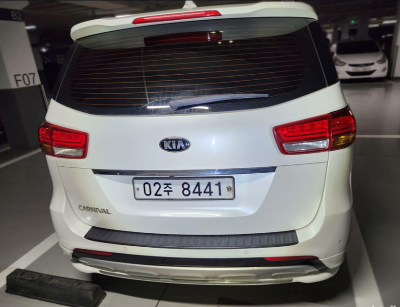 기아 올 뉴카니발 9인승 디젤 노블레스 - 이미지 12