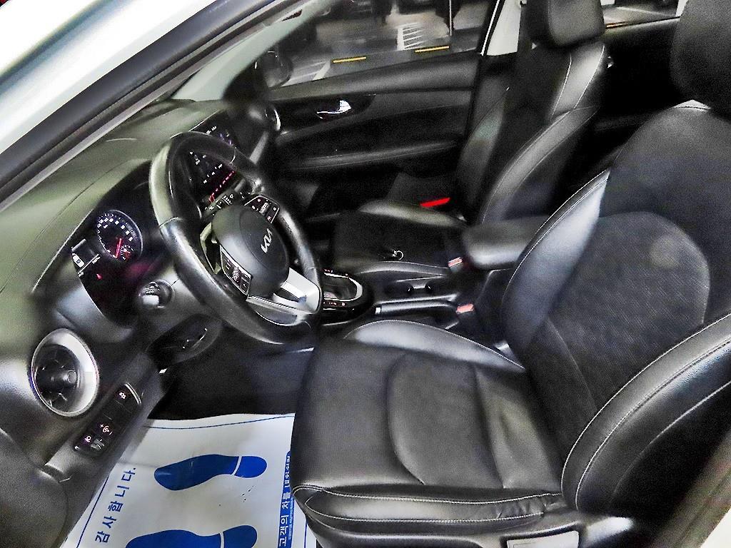 기아 더 뉴 K3 1.6 가솔린 프레스티지 - 이미지 12