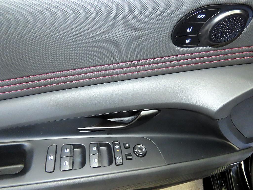 현대 더 뉴아반떼(CN7) 1.6 가솔린 N라인 인스퍼레이션 - 이미지 13