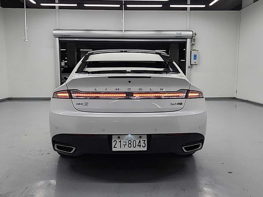 링컨 뉴MKZ 2.0 AWD(200A) - 이미지 9