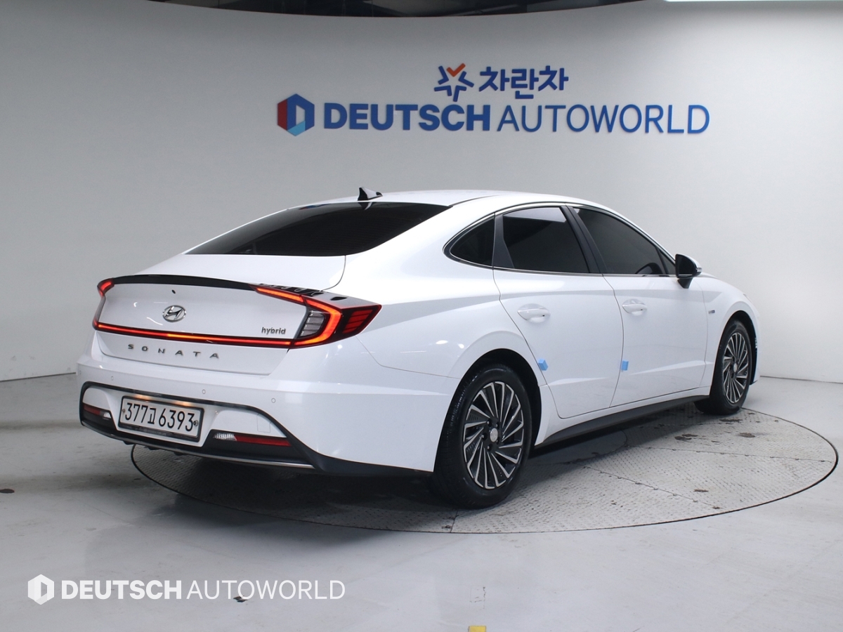 현대 쏘나타(DN8) 하이브리드 2.0 HEV 프리미엄 패밀리 - 이미지 8