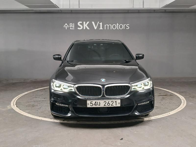 BMW 5시리즈(7세대) 530i xDrive M스포츠팩 플러스 - 이미지 3