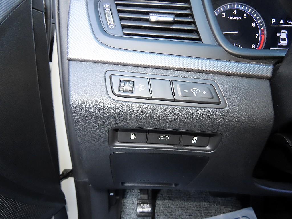 현대 LF쏘나타 뉴라이즈 2.0 CVVL 스타일 - 이미지 5