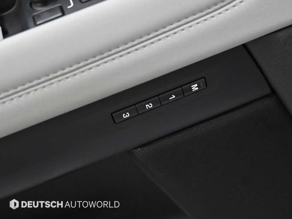 랜드로버 레인지로버 이보크(2세대) 2.0 D180 퍼스트에디션 - 이미지 19