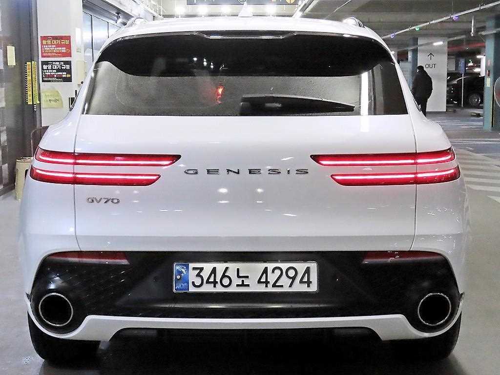 제네시스 GV70 2.5T 2WD 스포츠 - 이미지 11