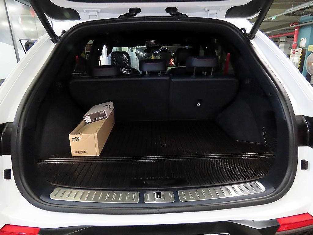 제네시스 GV70 2.5T 2WD 스포츠 - 이미지 2