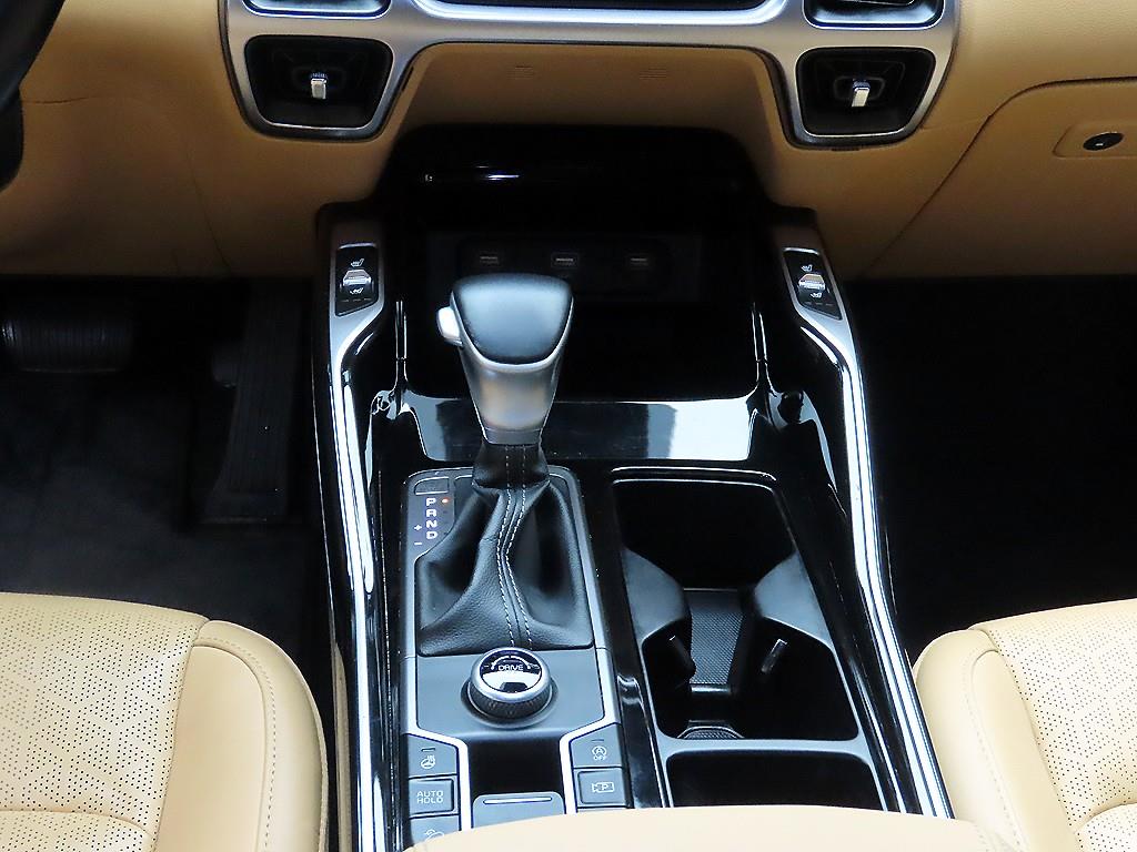 기아 신형쏘렌토(MQ4) 2.2 디젤 2WD 프레스티지 - 이미지 8