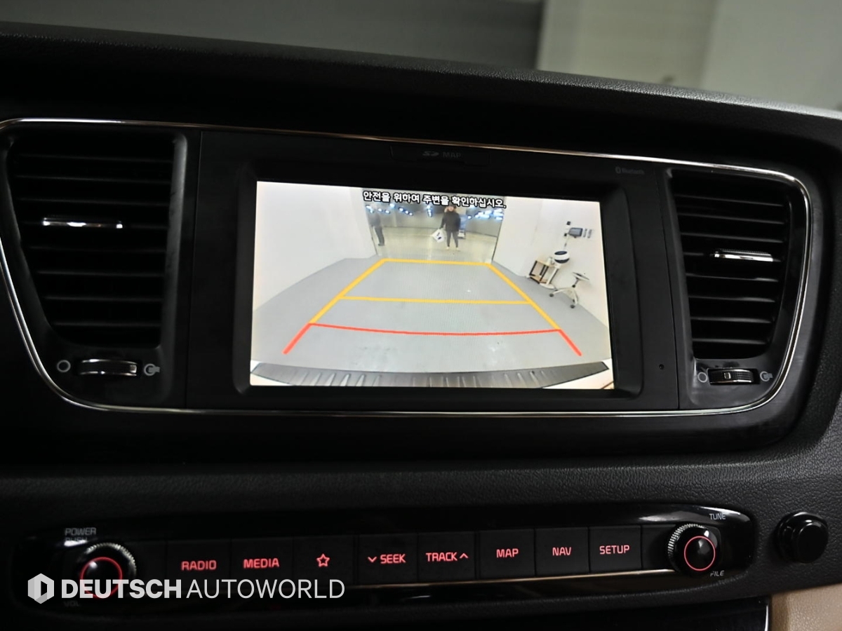 기아 더 뉴카니발 9인승 디젤 럭셔리 - 이미지 6