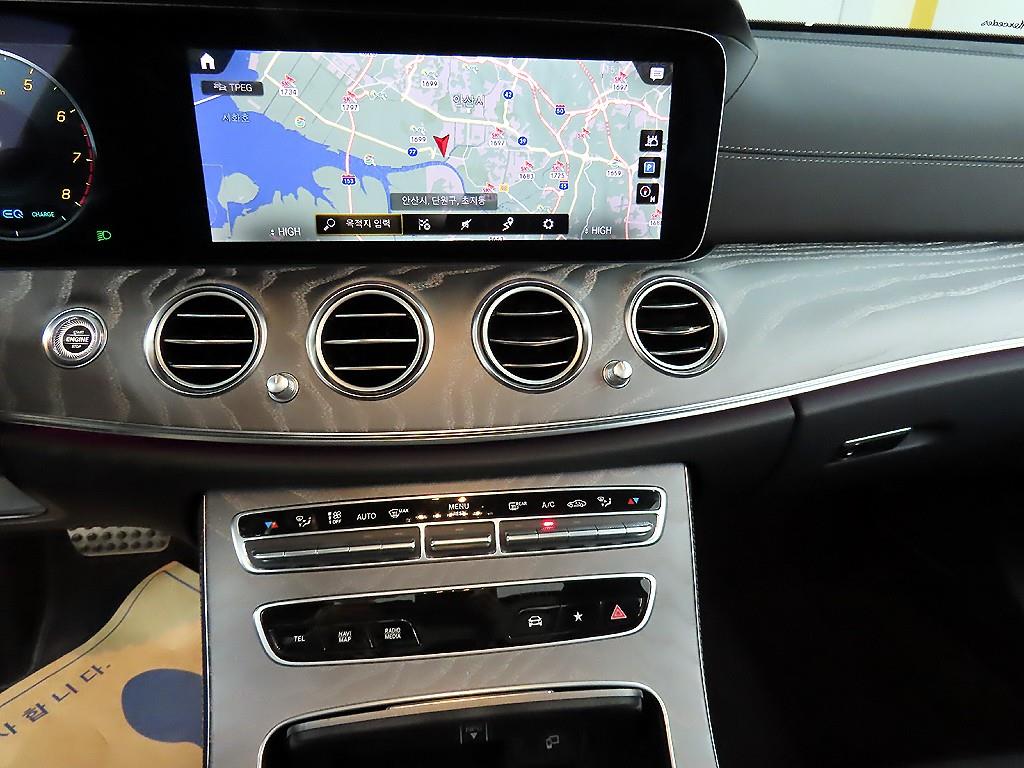 벤츠 E클래스(5세대) E350 4매틱 AMG 라인 - 이미지 9