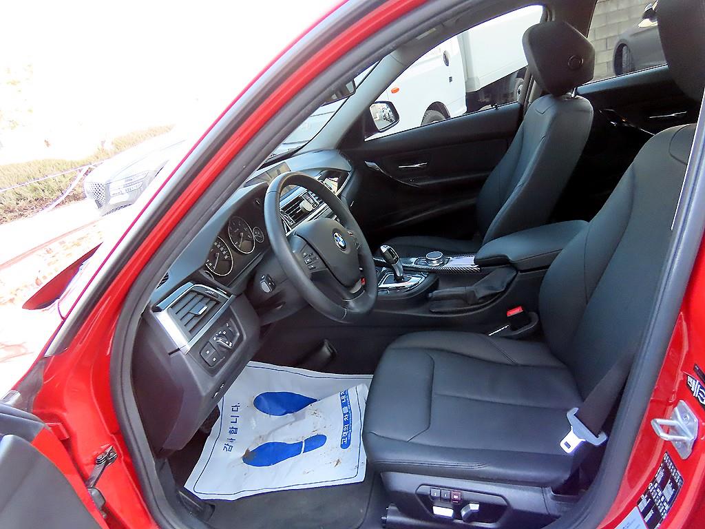 BMW 3시리즈(6세대) 320d - 이미지 2