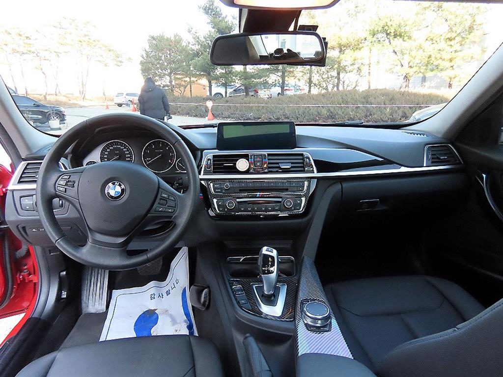 BMW 3시리즈(6세대) 320d - 이미지 16