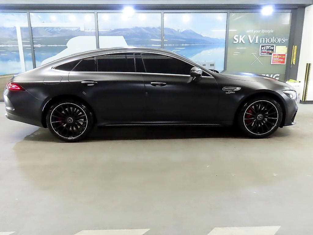 벤츠 AMG GT 43 4매틱+ - 이미지 13