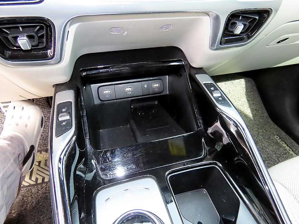 기아 신형쏘렌토 하이브리드(MQ4) 1.6 HEV 2WD 시그니처 - 이미지 15