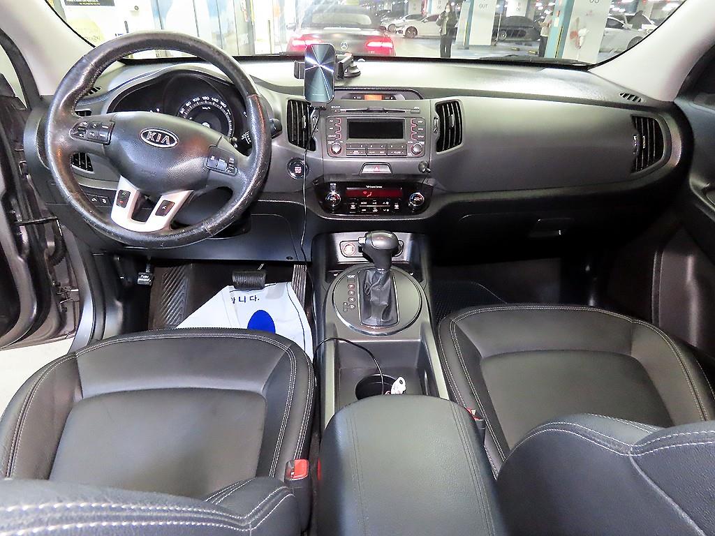 기아 스포티지 R 디젤 R2.0 2WD TLX 최고급형 - 이미지 13