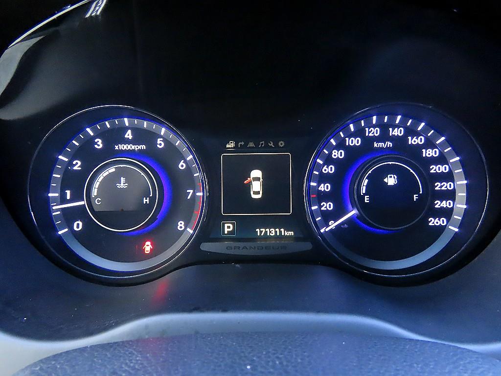 현대 그랜저HG HG 240 모던 - 이미지 17