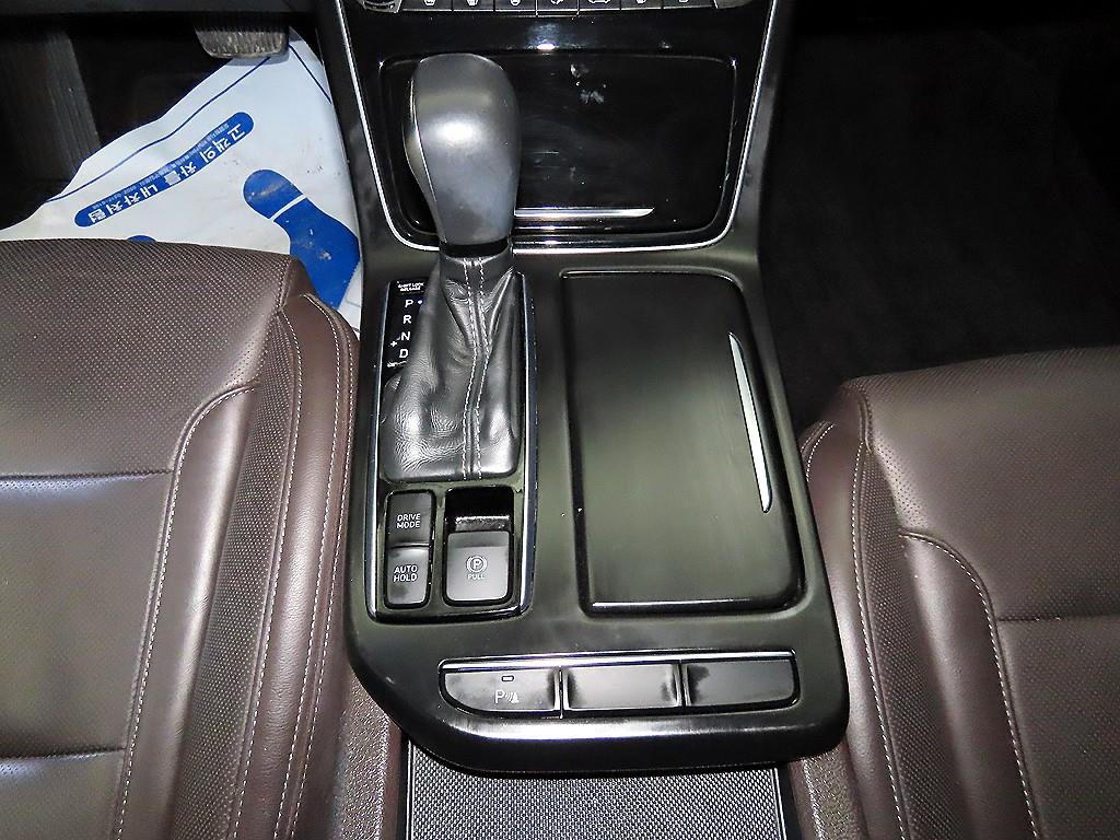 현대 그랜저IG 2.4 GDi 프리미엄 - 이미지 9