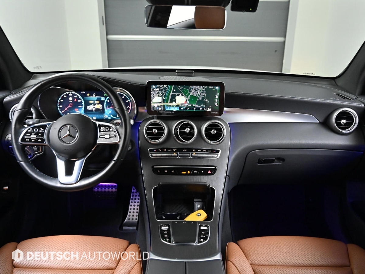 벤츠 GLC클래스 GLC 300 4매틱 쿠페 - 이미지 2