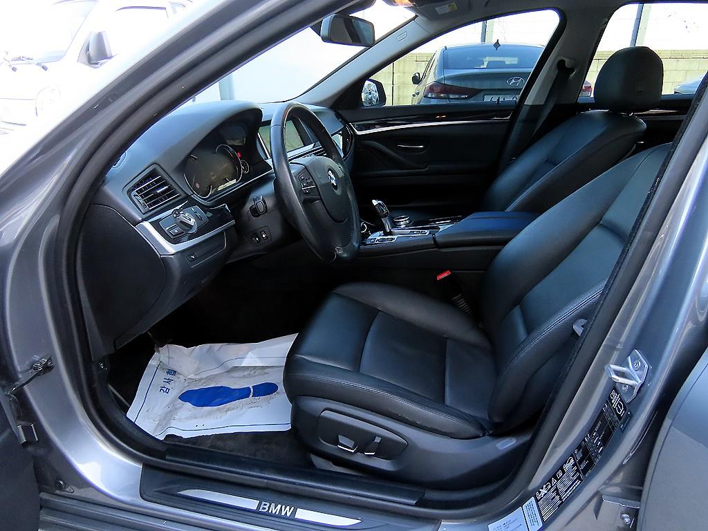 BMW 5시리즈(6세대) 520d xDrive - 이미지 18