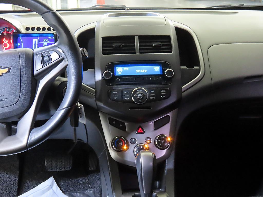 쉐보레 (대우) 아베오 5도어 1.6 LT 최고급형 - 이미지 5