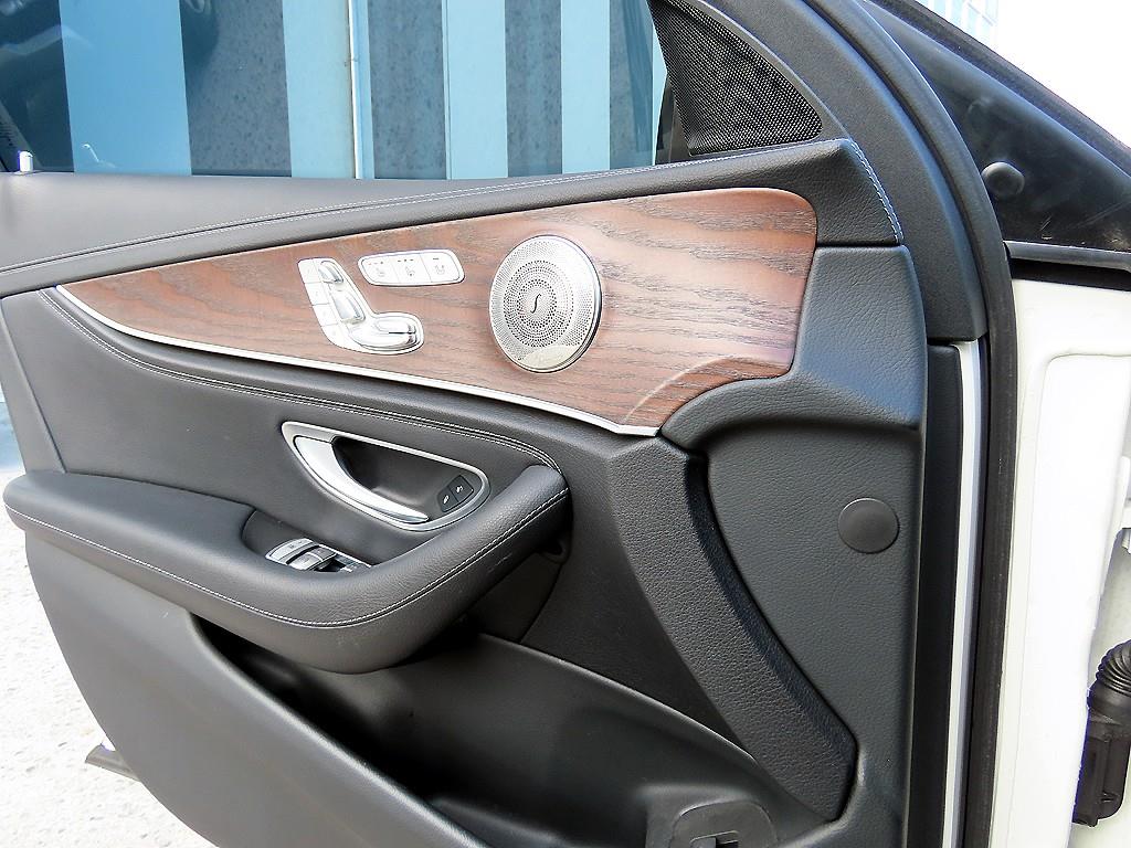 벤츠 E클래스(5세대) E300 익스클루시브 - 이미지 11