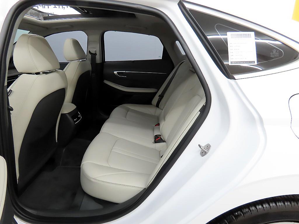 현대 쏘나타 디 엣지 가솔린 1.6 터보 인스퍼레이션 - 이미지 18