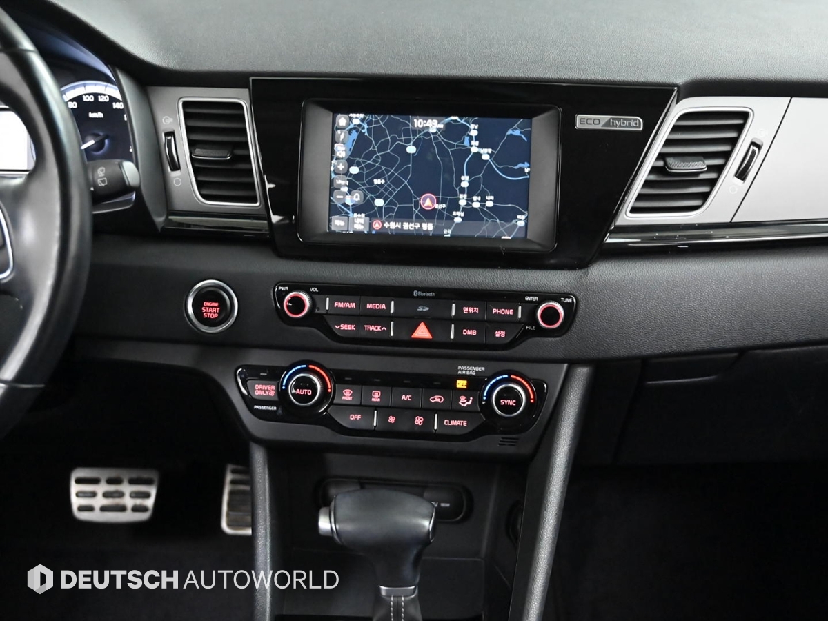 기아 니로 1.6 하이브리드 노블레스 - 이미지 10