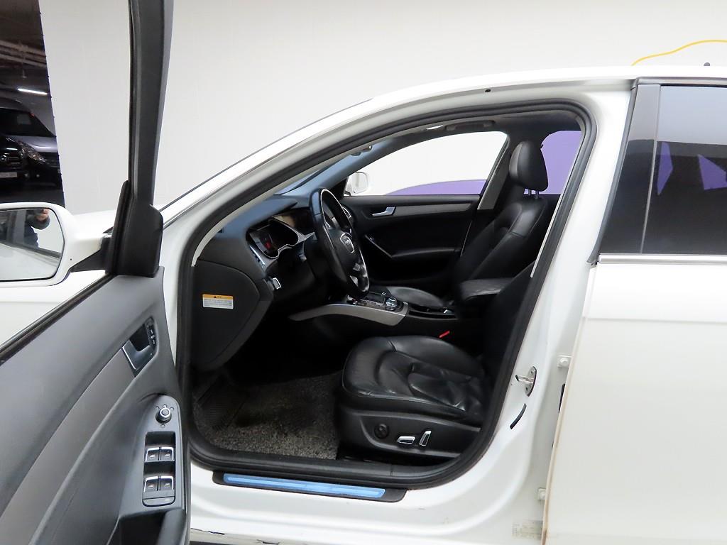 아우디 A4(4세대) 30 TDI - 이미지 11