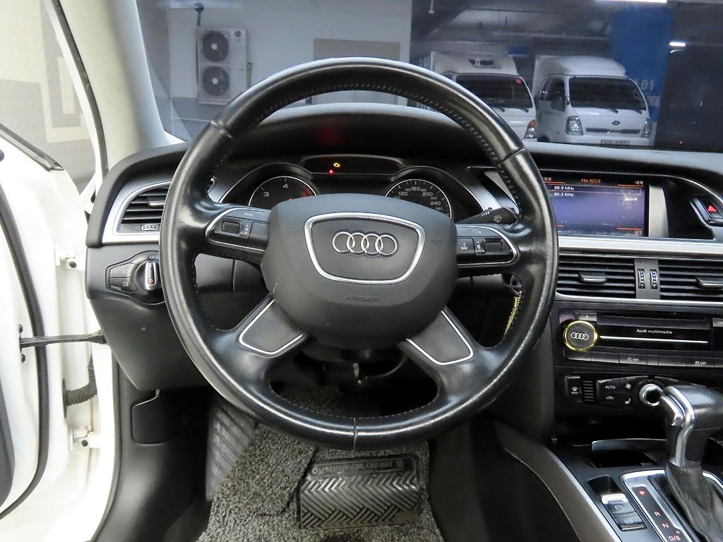 아우디 A4(4세대) 30 TDI - 이미지 3