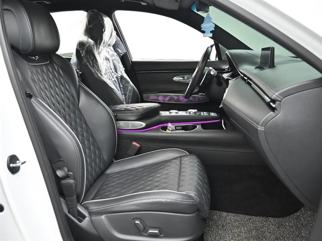 제네시스 GV70 2.5T 2WD 스포츠 - 이미지 3