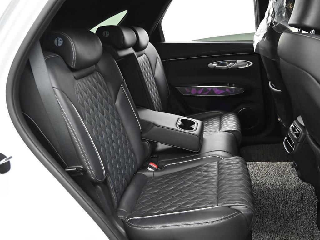 제네시스 GV70 2.5T 2WD 스포츠 - 이미지 20