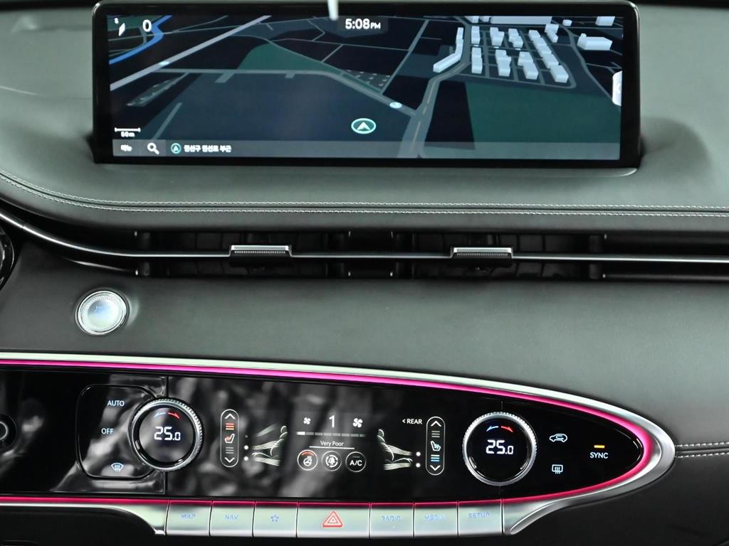 제네시스 GV70 2.5T 2WD 스포츠 - 이미지 19