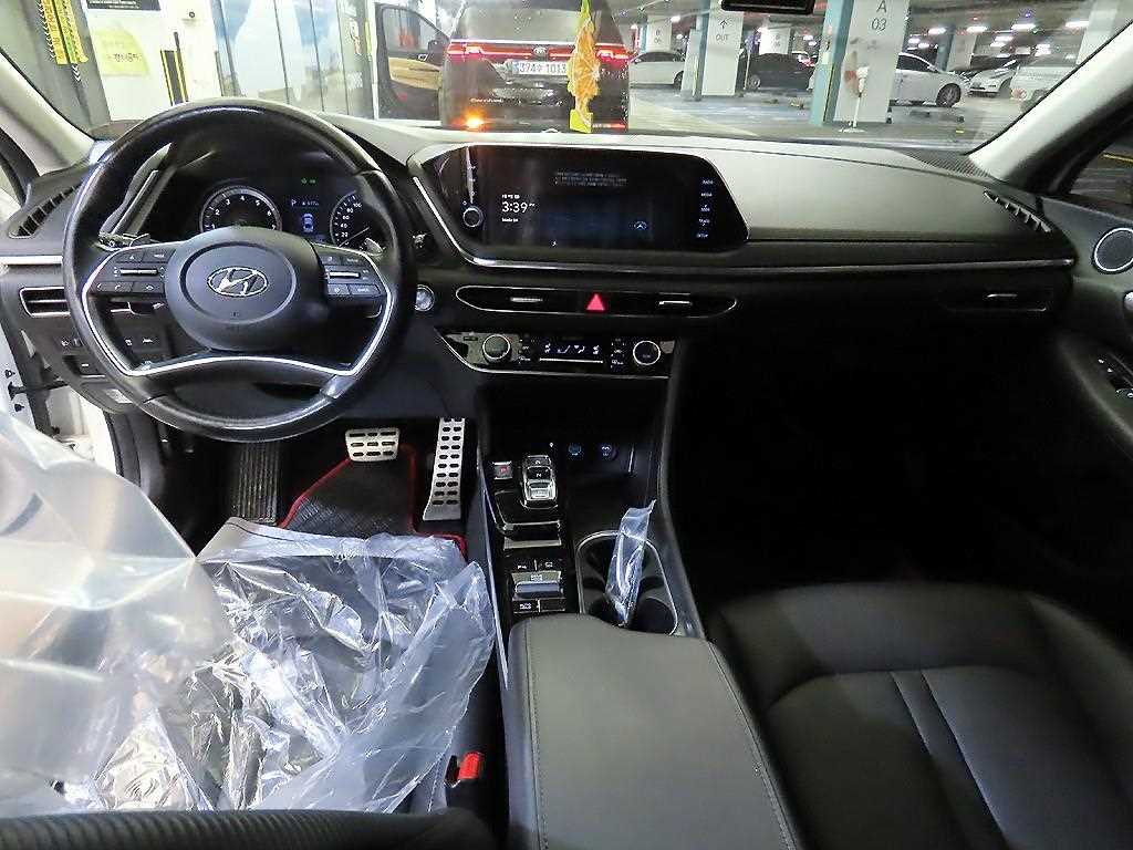 현대 쏘나타(DN8) G2.0 프리미엄 패밀리 - 이미지 14