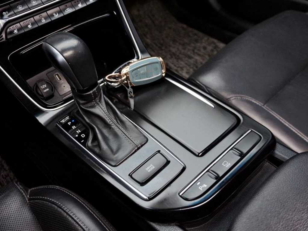 현대 그랜저IG 3.0 LPi 렌터카 모던 - 이미지 5