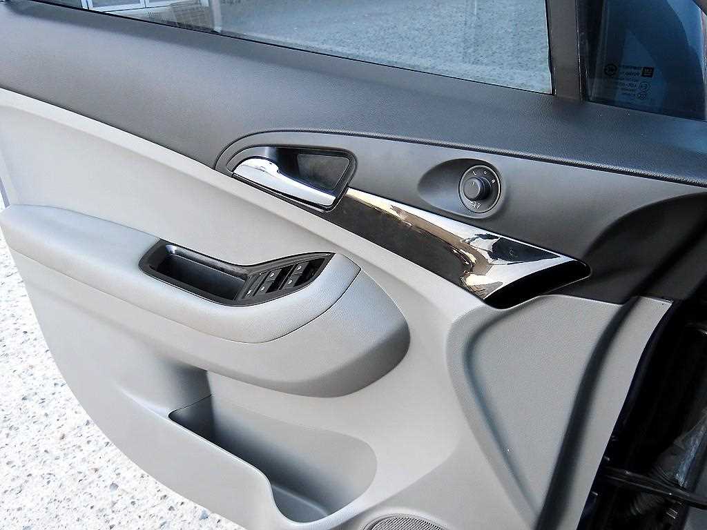 쉐보레 (대우) 올란도 2.0 디젤 플래티넘 패키지 - 이미지 19