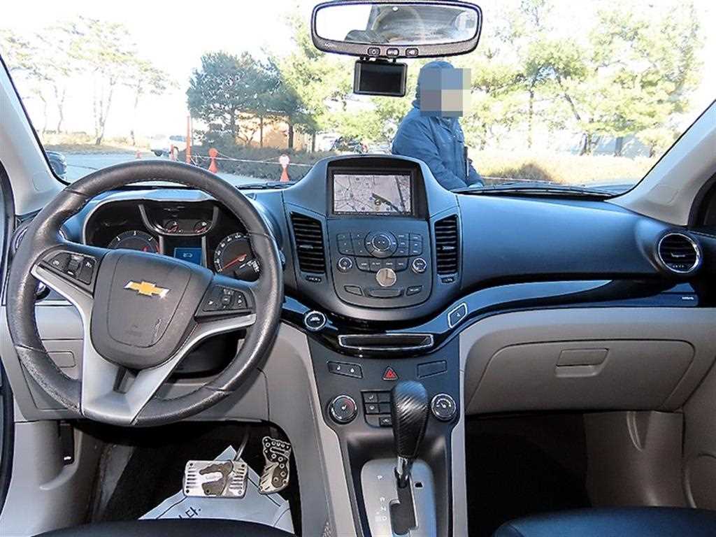 쉐보레 (대우) 올란도 2.0 디젤 플래티넘 패키지 - 이미지 3