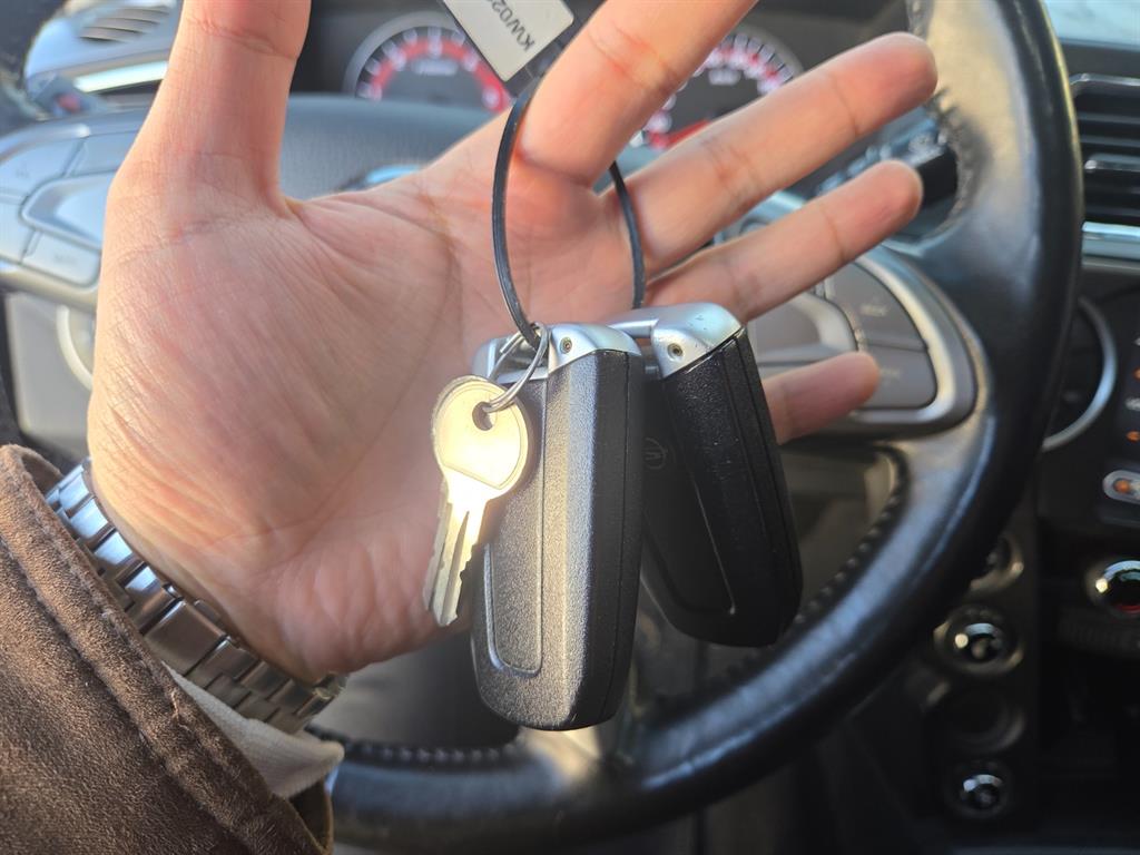 KG모빌리티(쌍용) 코란도 스포츠 CX7 4WD 익스트림 - 이미지 7