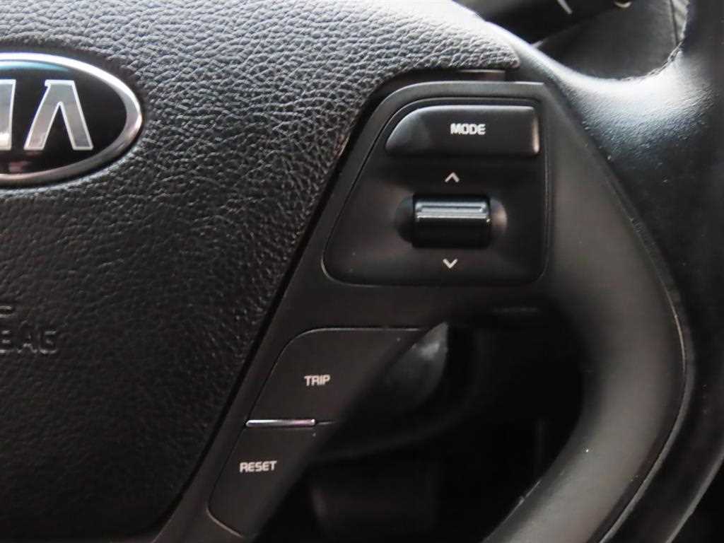 기아 K3 1.6 GDI 럭셔리 - 이미지 9