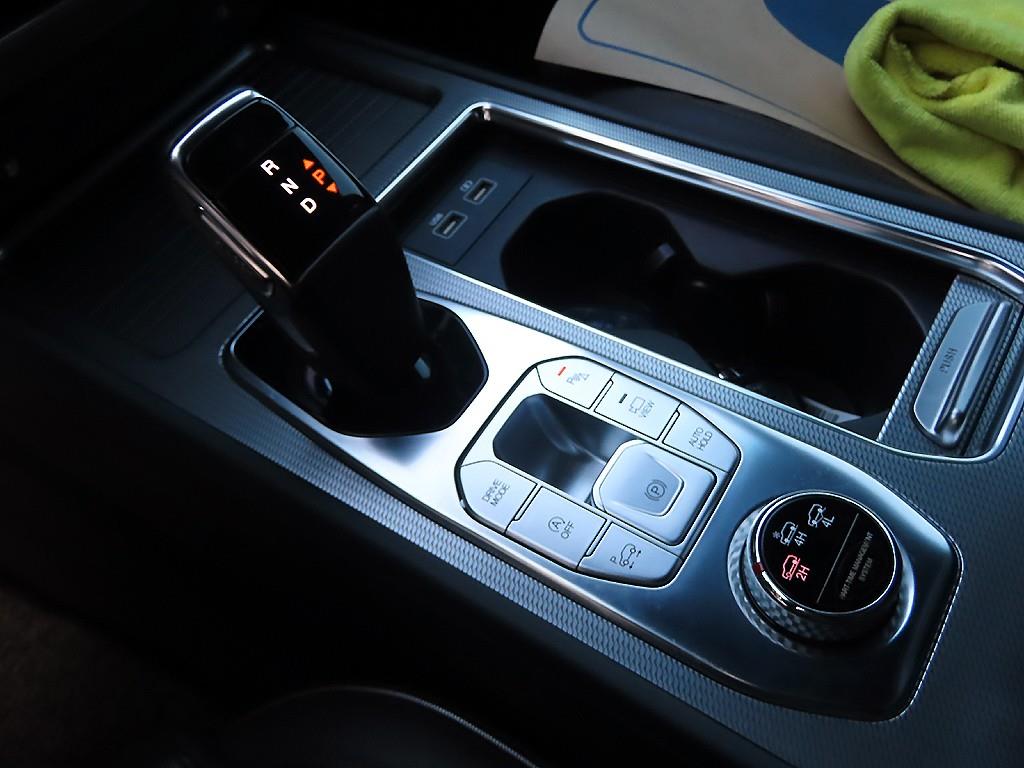 KG모빌리티(쌍용) 올 뉴렉스턴 2.2 4WD 프레스티지 - 이미지 9