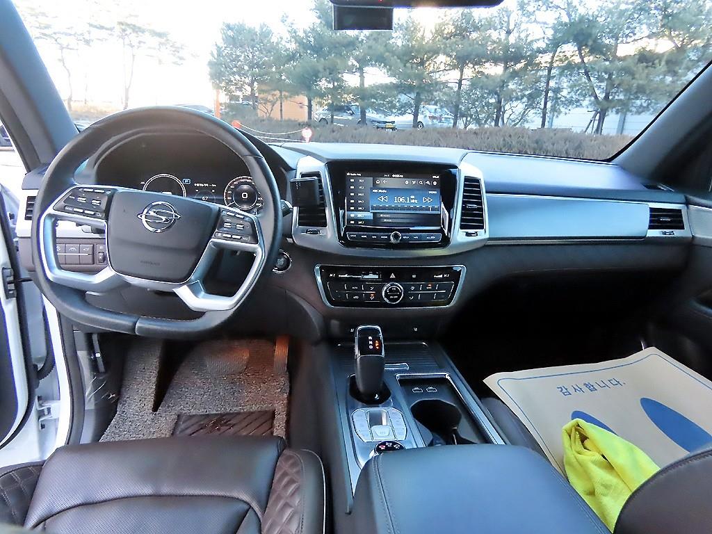 KG모빌리티(쌍용) 올 뉴렉스턴 2.2 4WD 프레스티지 - 이미지 15