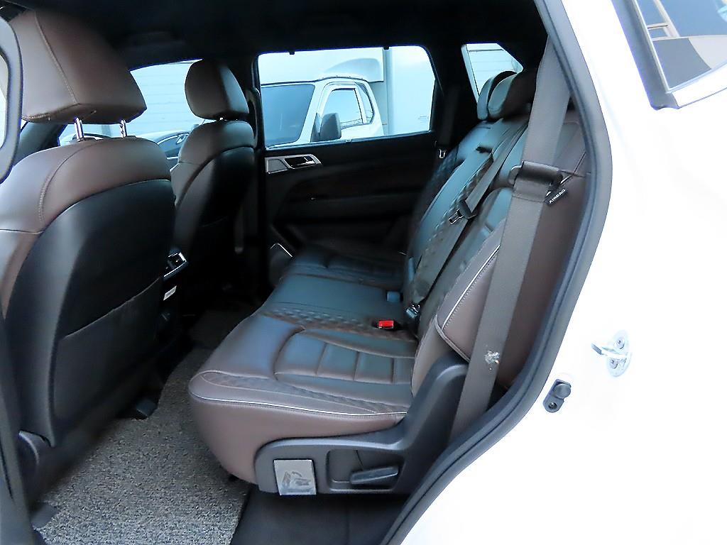 KG모빌리티(쌍용) 올 뉴렉스턴 2.2 4WD 프레스티지